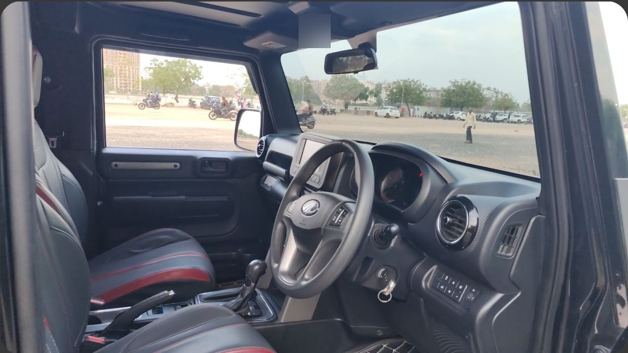 Mahindra Thar 4*4 image 5