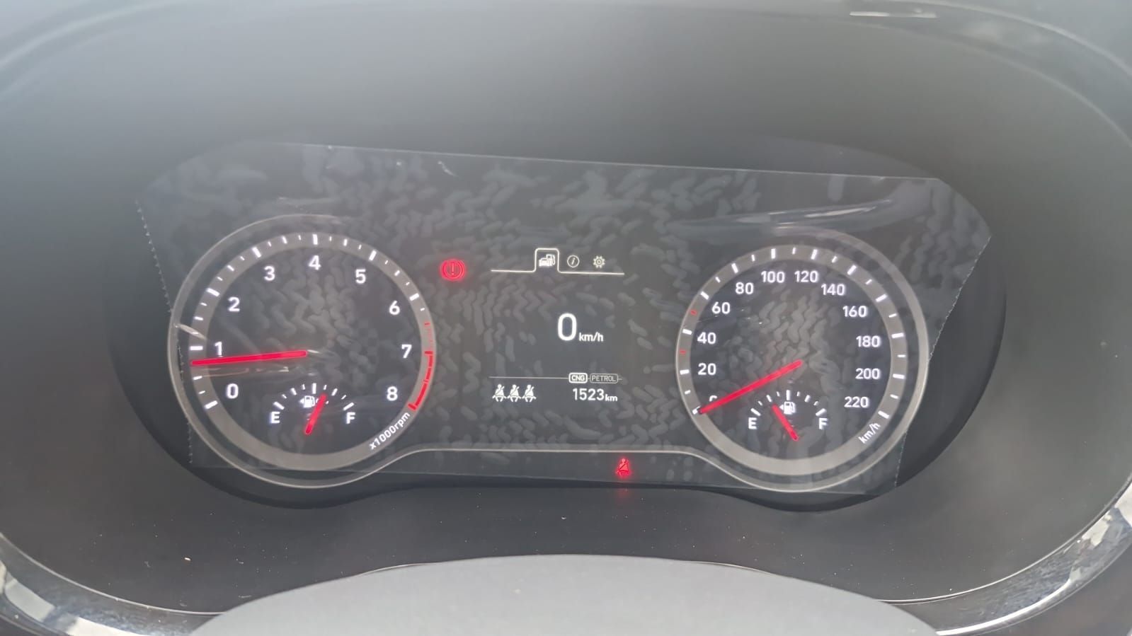 Hyundai Aura image 6