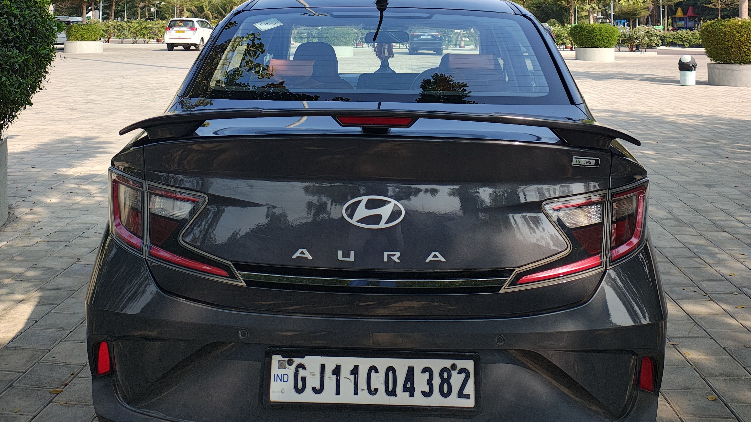 Hyundai Aura image 2