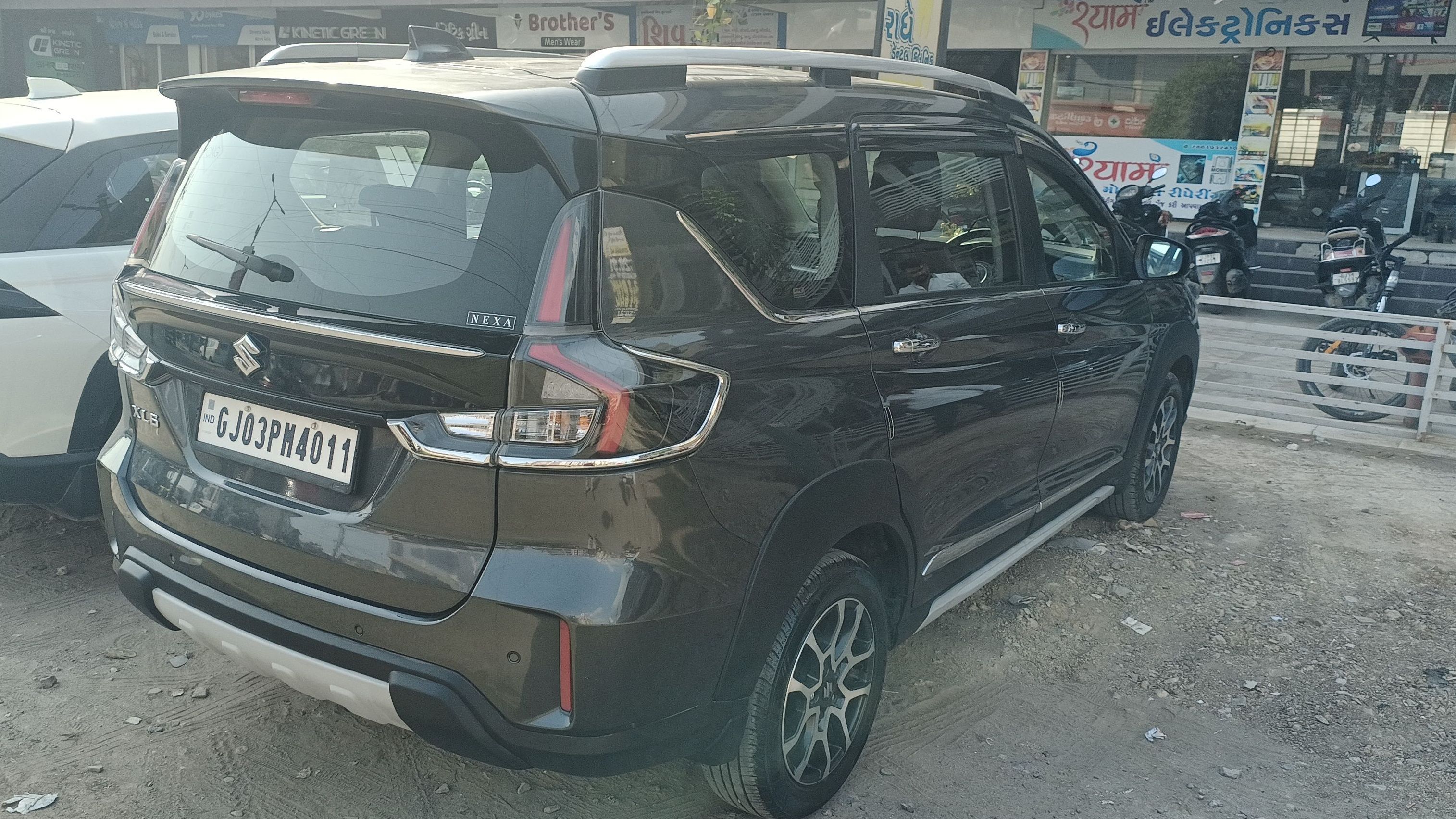 Maruti Suzuki Xl6