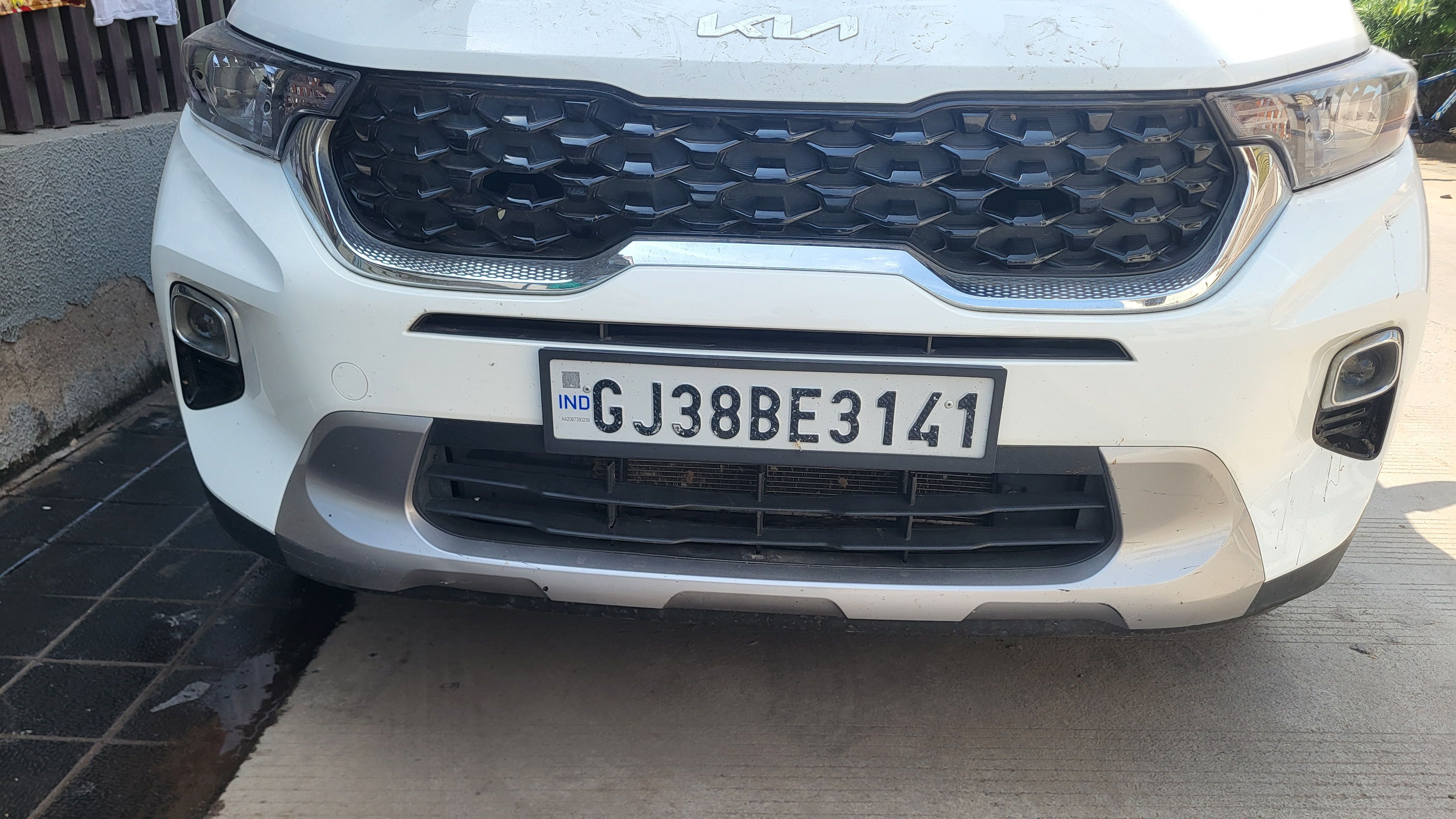 Kia Sonet image 1