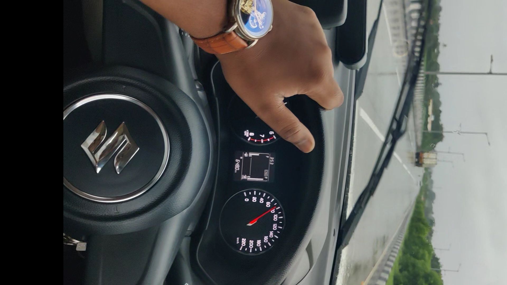Maruti Suzuki Dzire image 5