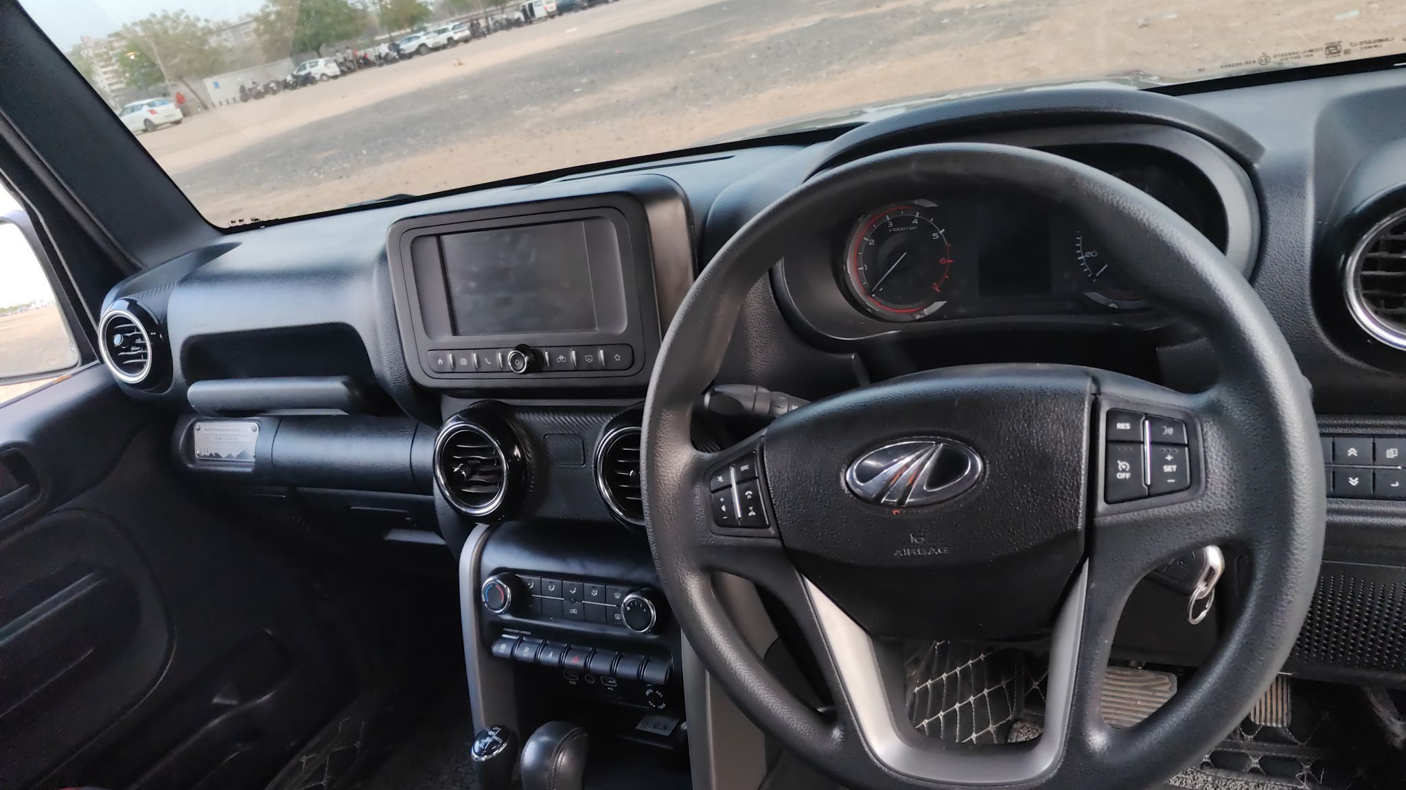Mahindra Thar 4*4 image 6