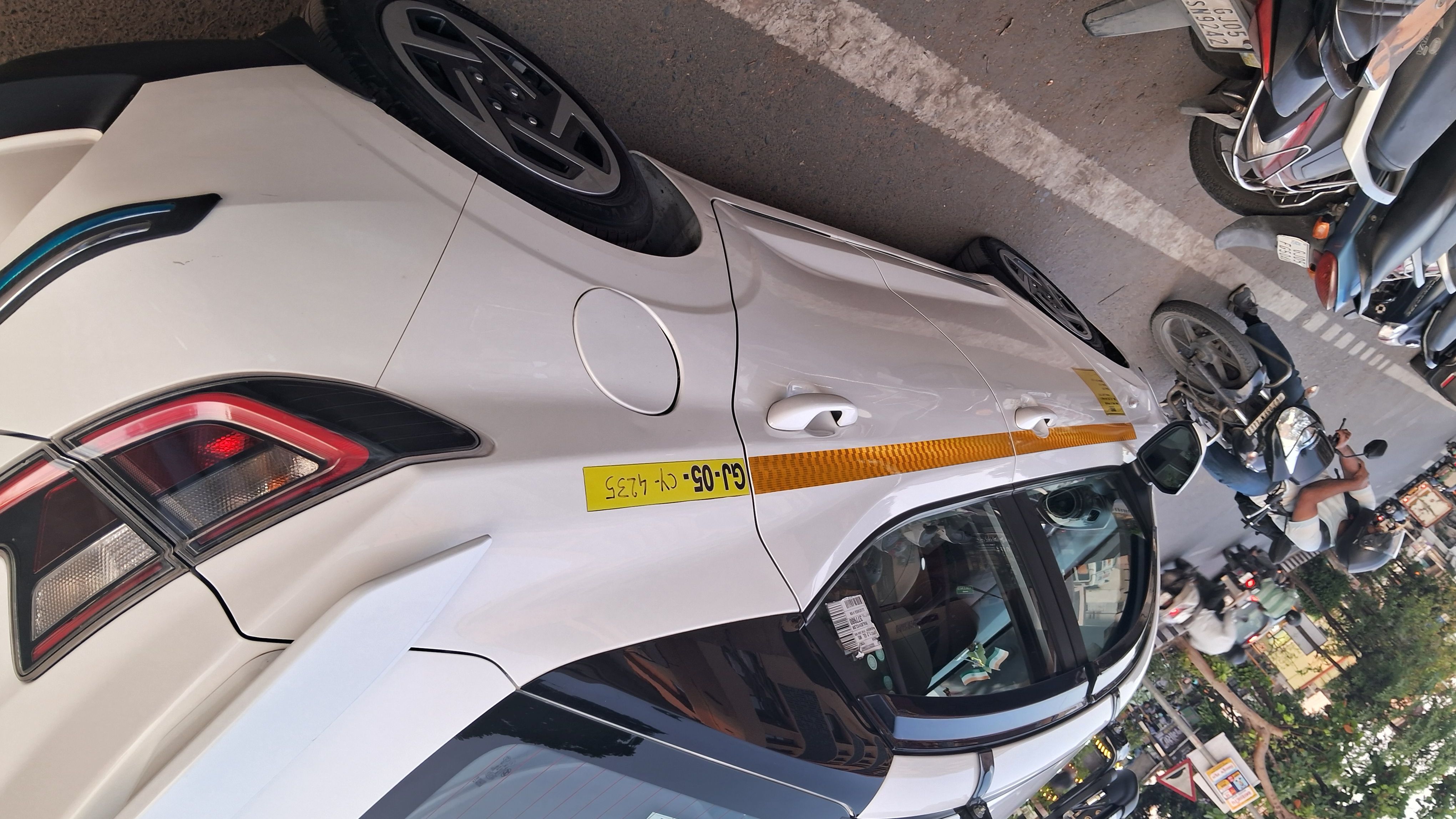 Hyundai Aura