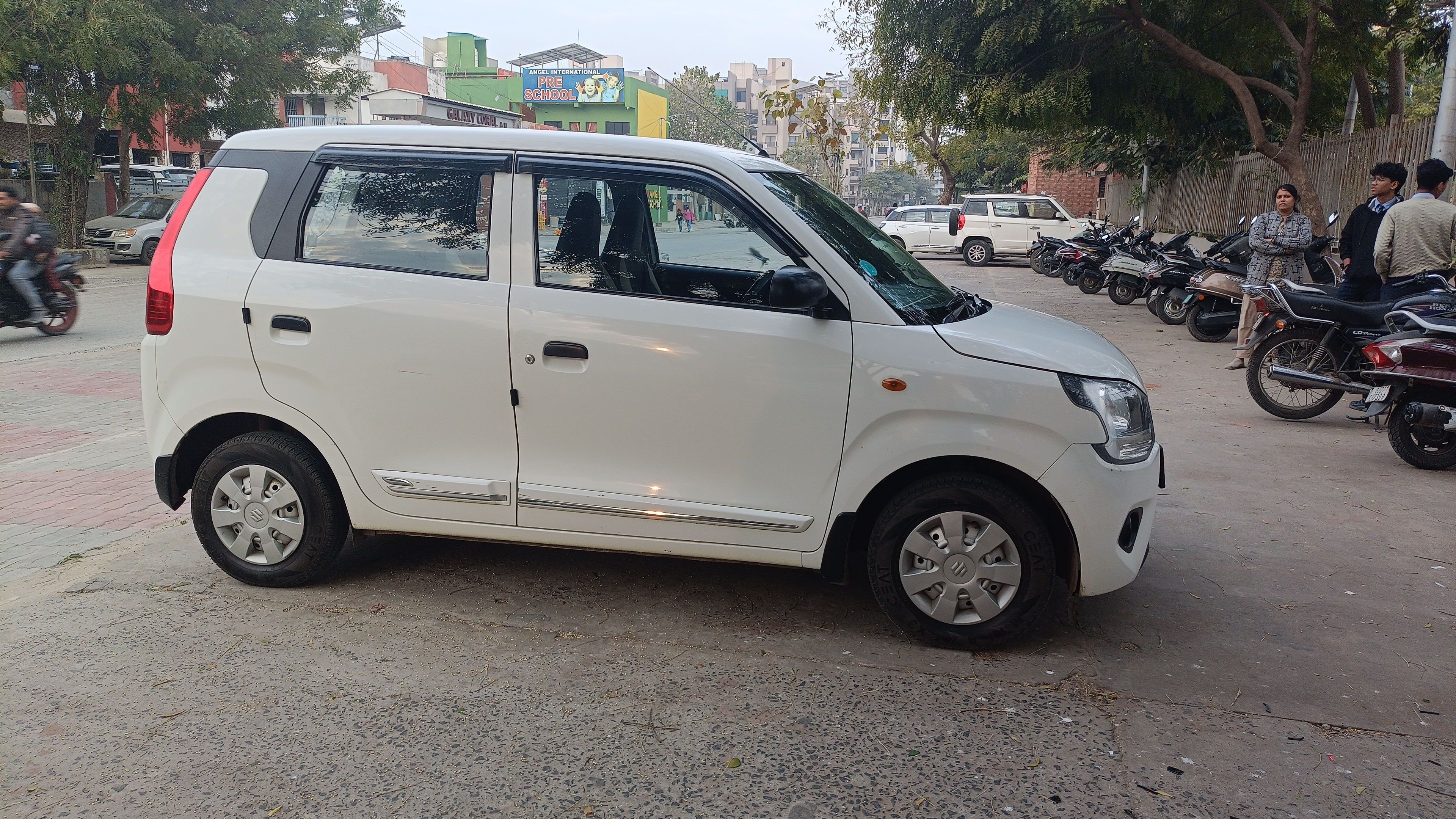 Maruti Suzuki wagon r image 4