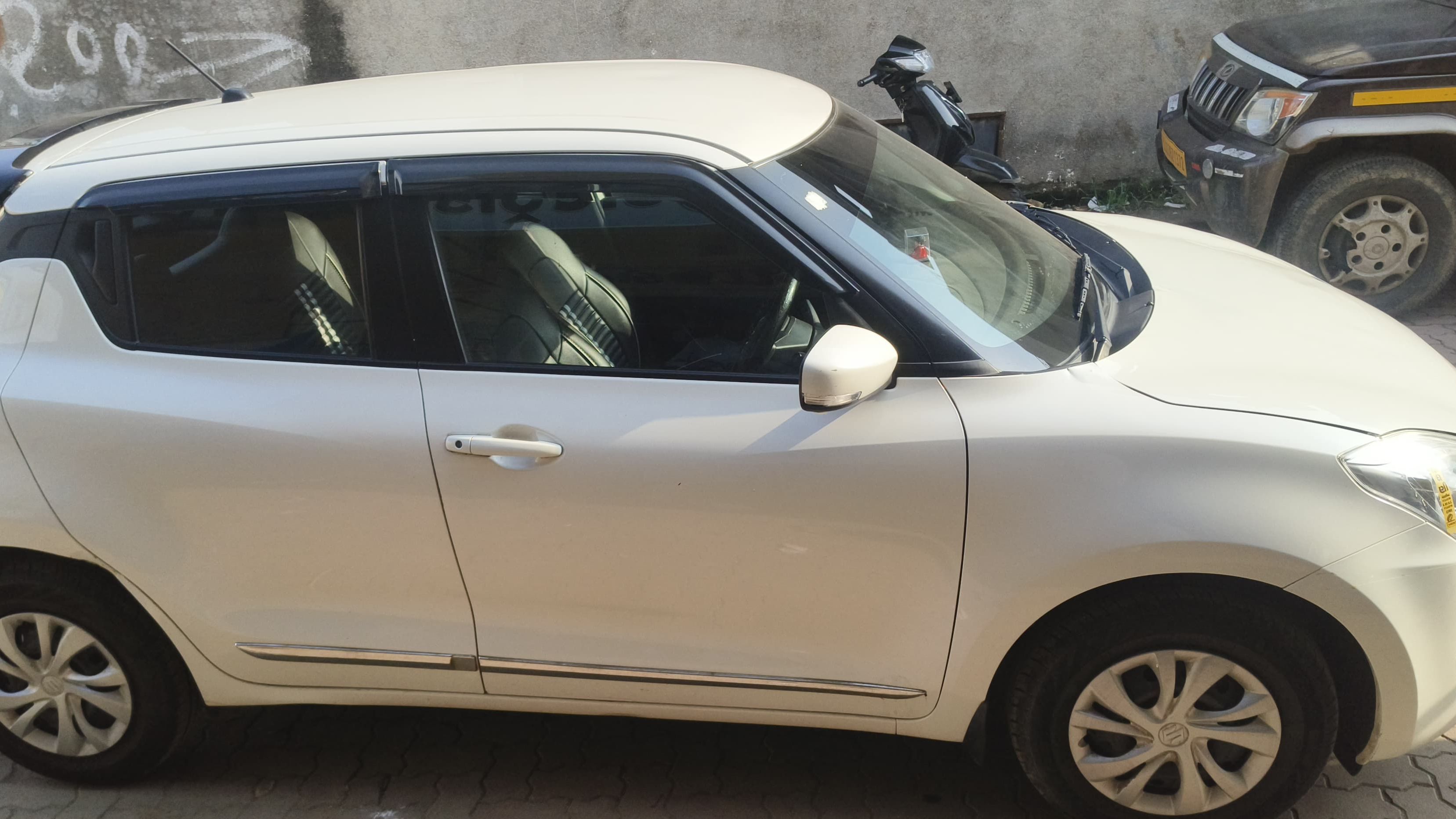 Maruti Suzuki SWIFT image 4
