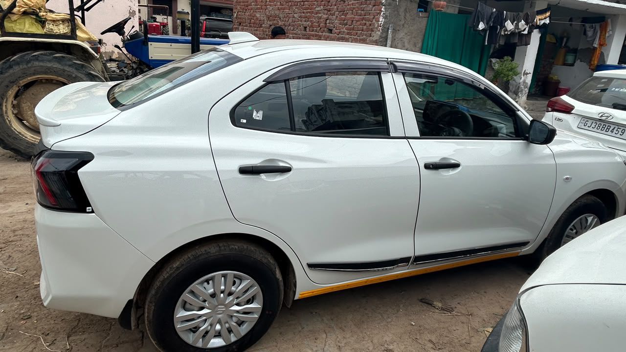Maruti Suzuki Dzire image 4