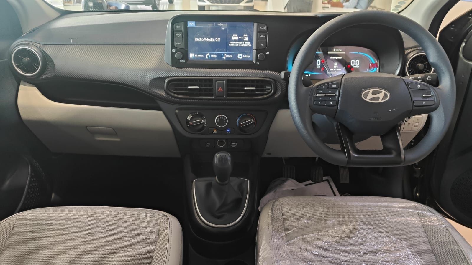 Hyundai Exter image 5