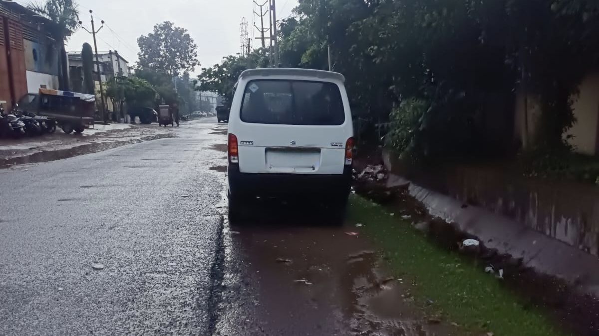 Maruti Suzuki ECO image 2
