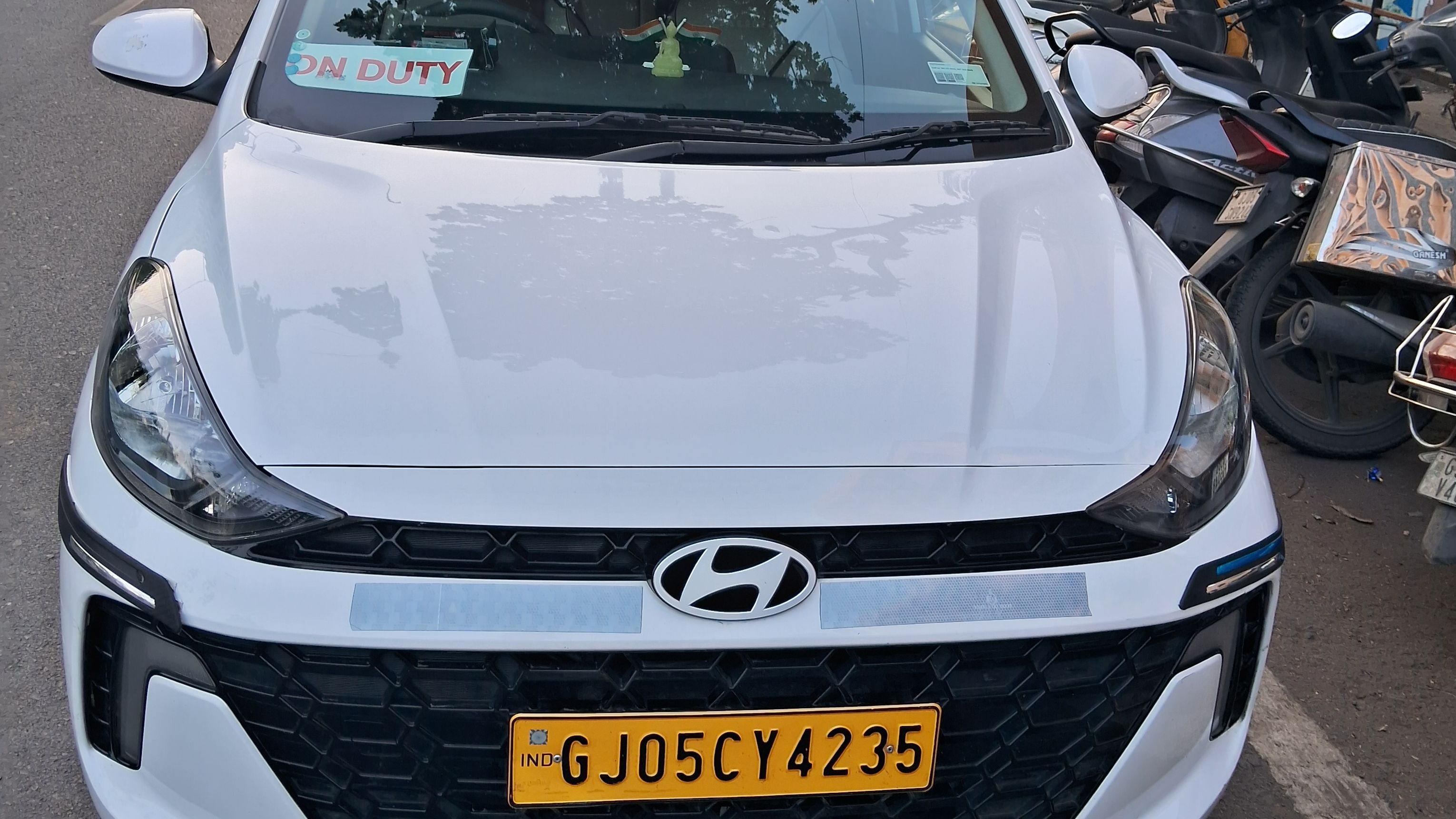 Hyundai Aura image 1