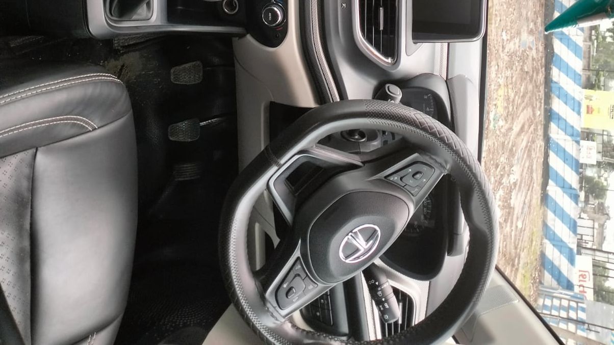 TATA Tata Altroz image 6
