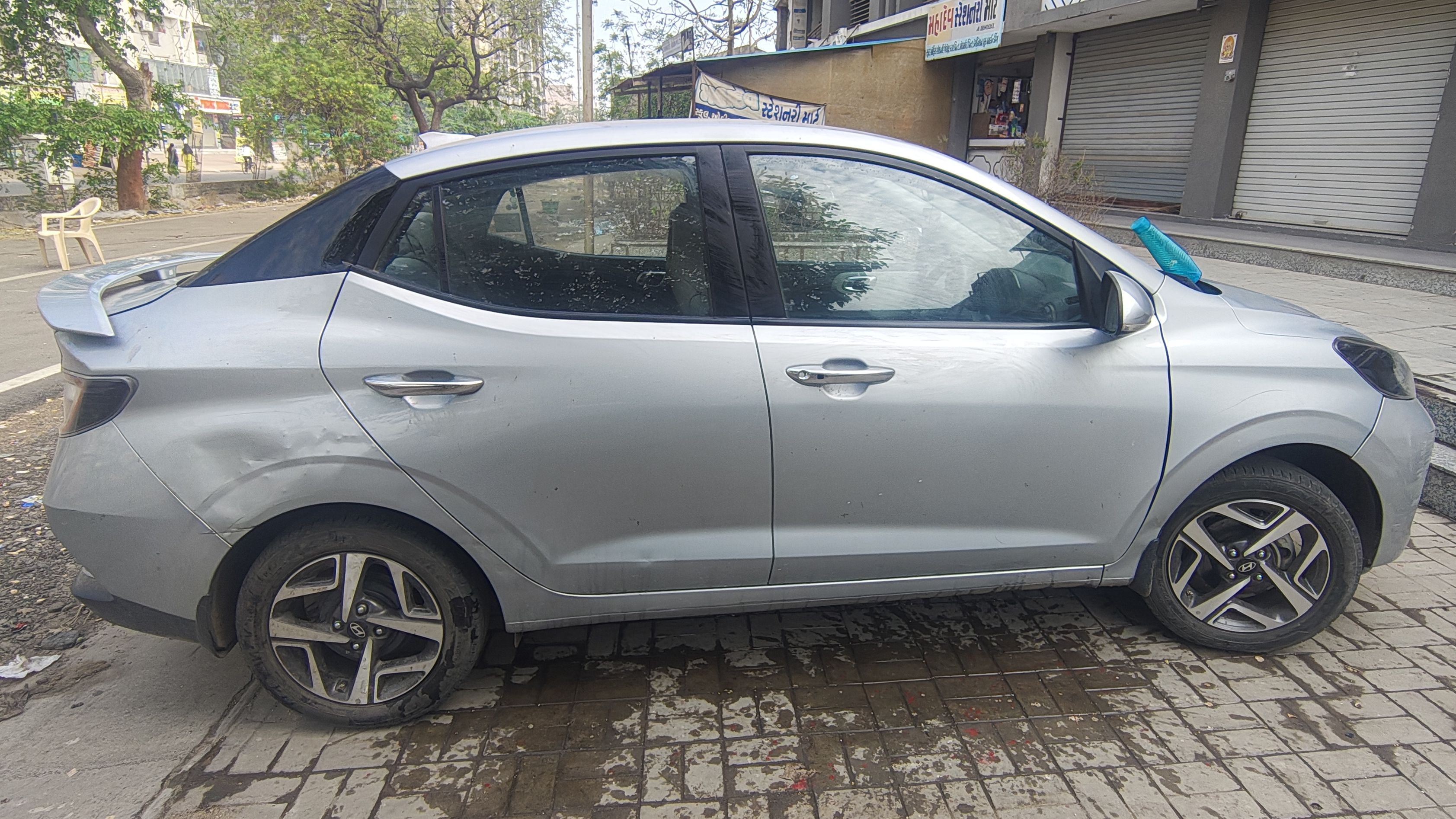 Hyundai Aura image 4