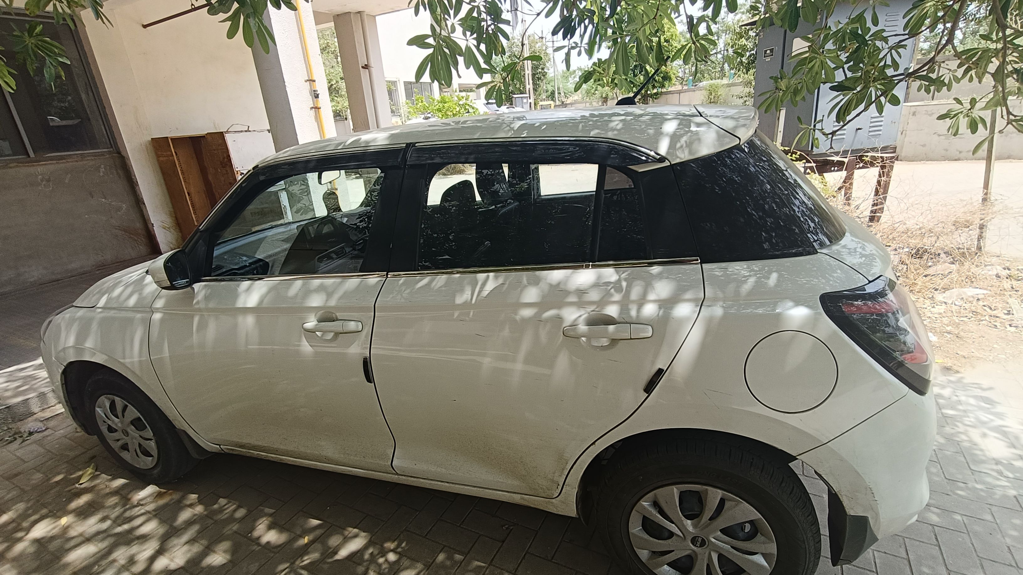 Maruti Suzuki SWIFT